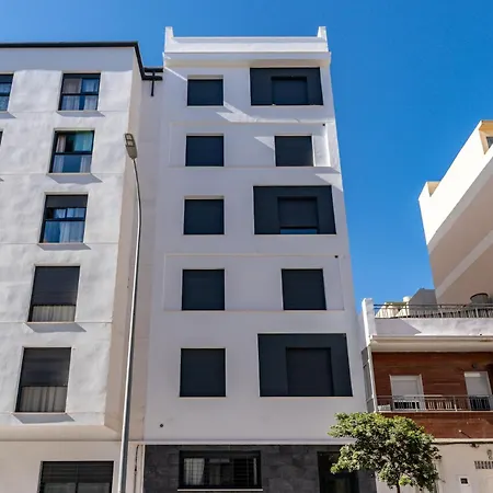 Apartment Malagasuite Comfortable 1 *